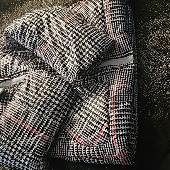 Jacket - Picture 4 of 4